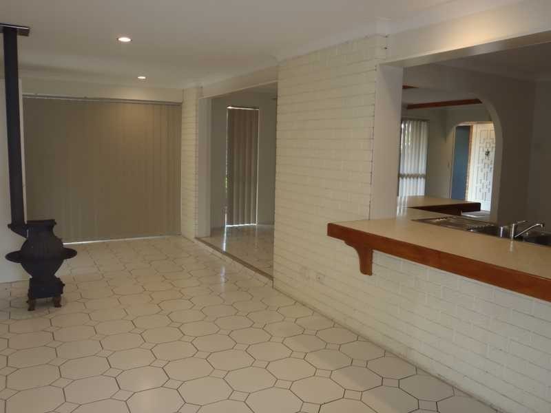 1 McCleary Street, Sorrento QLD 4217