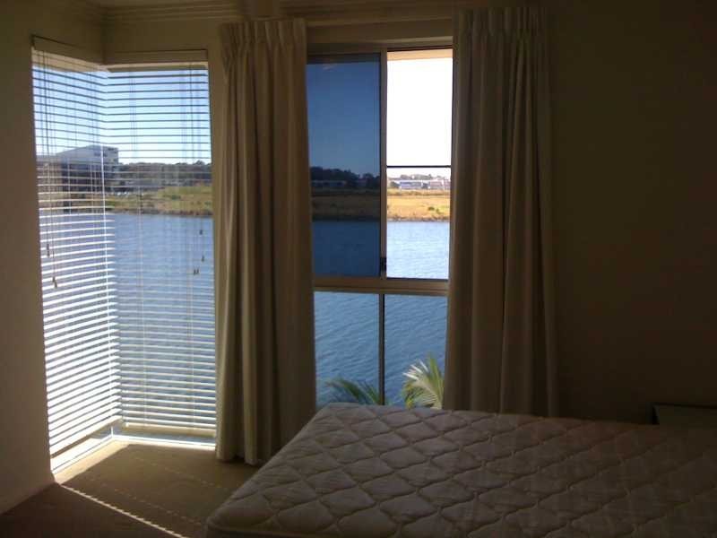 171/251 Varsity Parade, Varsity Lakes QLD 4227