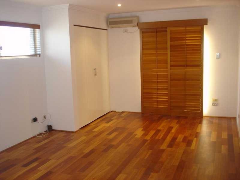 36 Alfred Street, Mermaid Beach QLD 4218