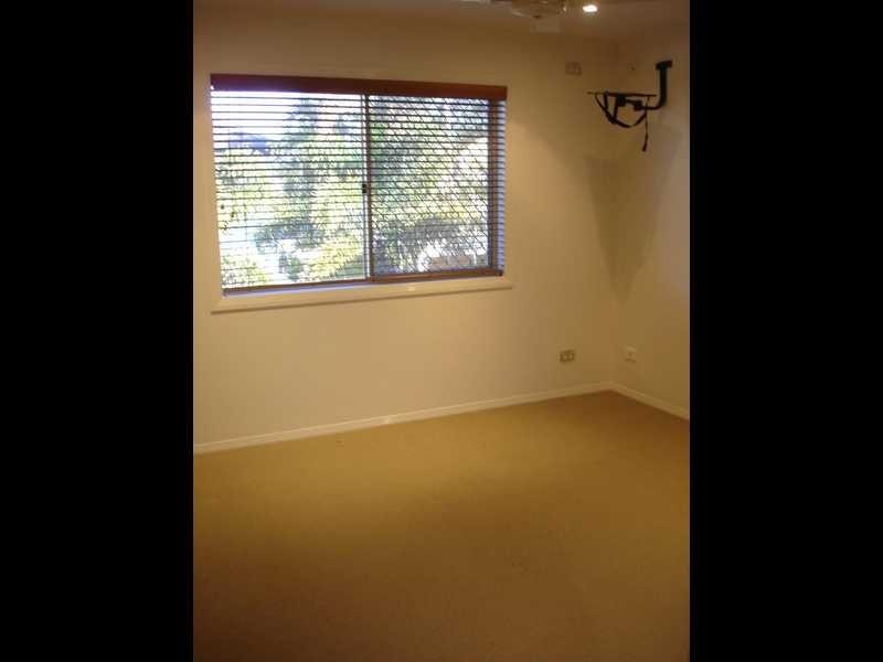 36 Alfred Street, Mermaid Beach QLD 4218