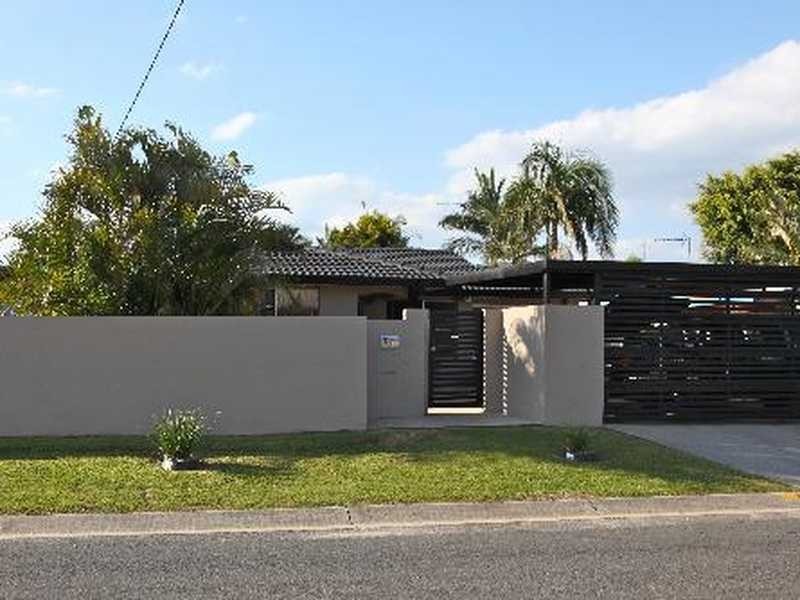 7 Toorak Park Road, Mermaid Waters QLD 4218