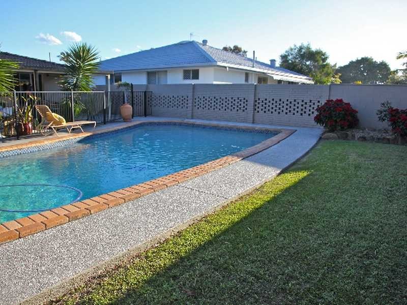 7 Toorak Park Road, Mermaid Waters QLD 4218
