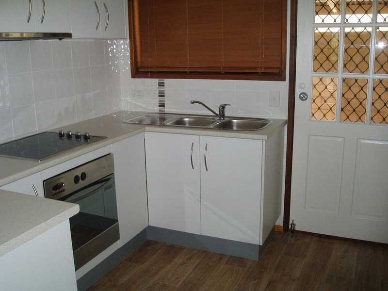 Unit 3/127 Sunshine Boulevard, Mermaid Waters QLD 4218