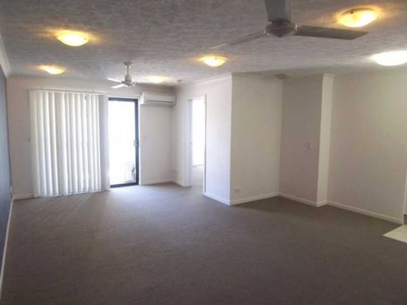 6/15 Lloyd St, Southport QLD 4215