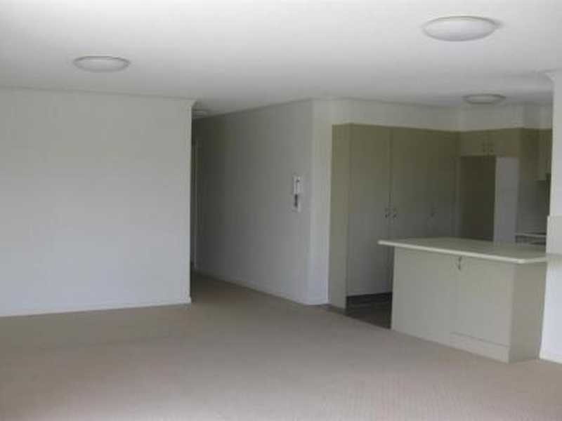 6/13D-13E Wyndham St, Southport QLD 4215