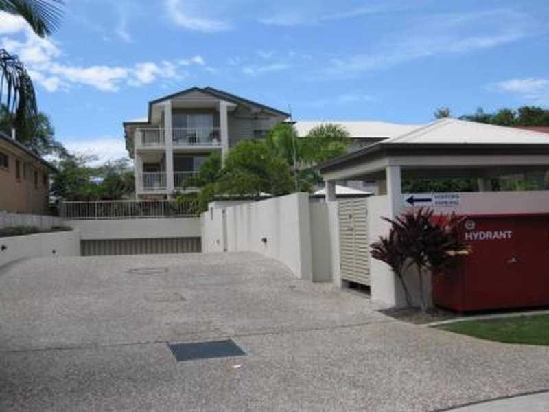 6/13D-13E Wyndham St, Southport QLD 4215