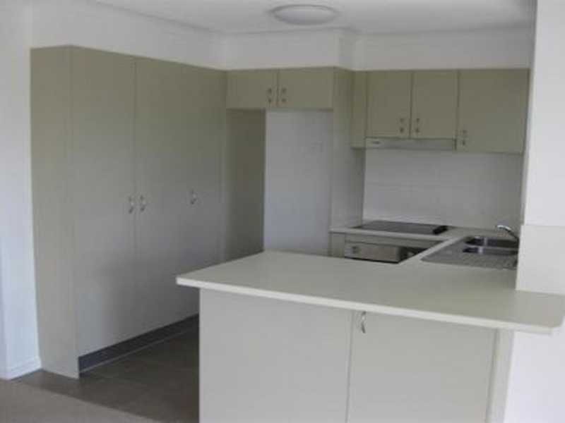 6/13D-13E Wyndham St, Southport QLD 4215