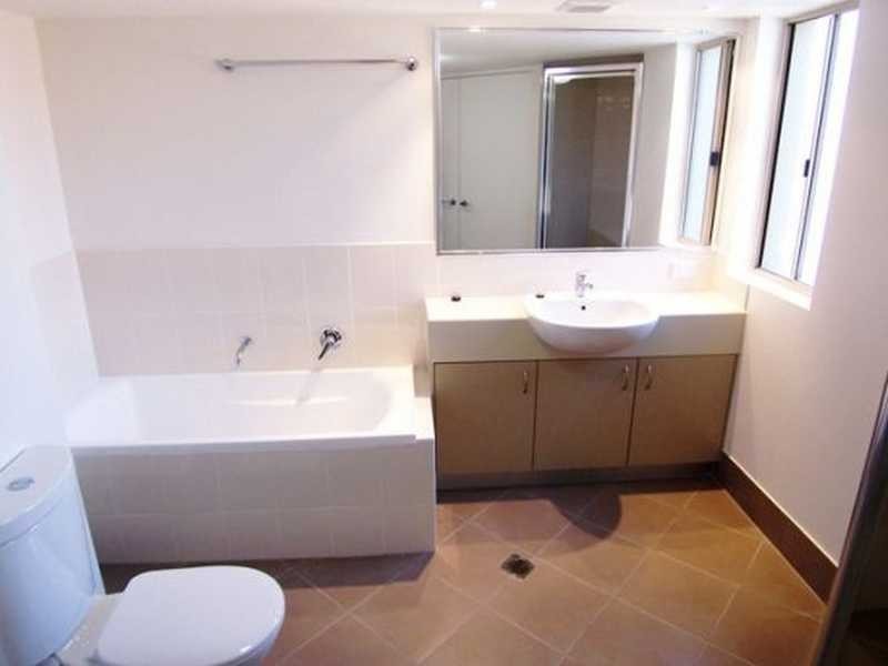 6/13D-13E Wyndham St, Southport QLD 4215