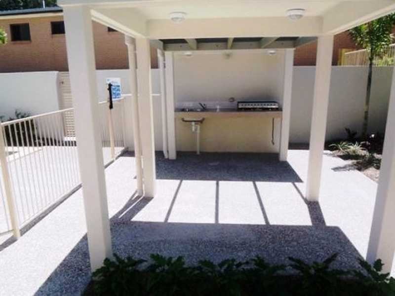 6/13D-13E Wyndham St, Southport QLD 4215