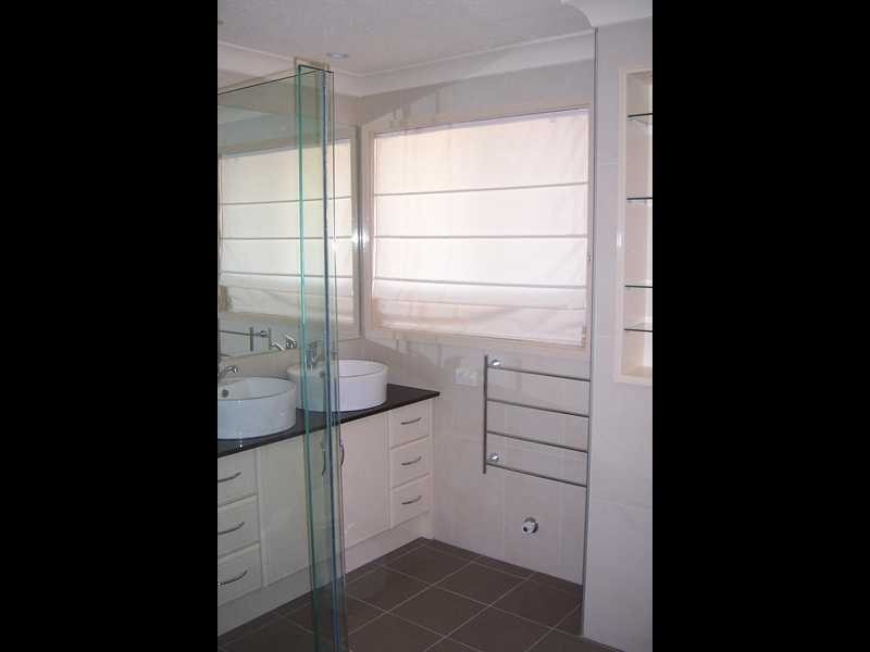 8/16 Duet Drive, Mermaid Waters QLD 4218