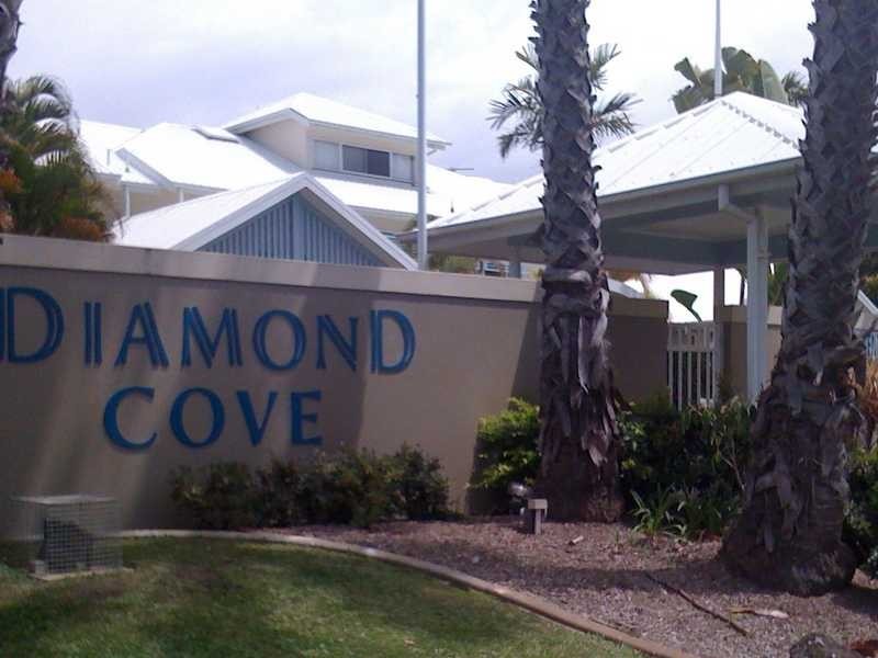 7/16 Crescent Ave, Mermaid Beach QLD 4218