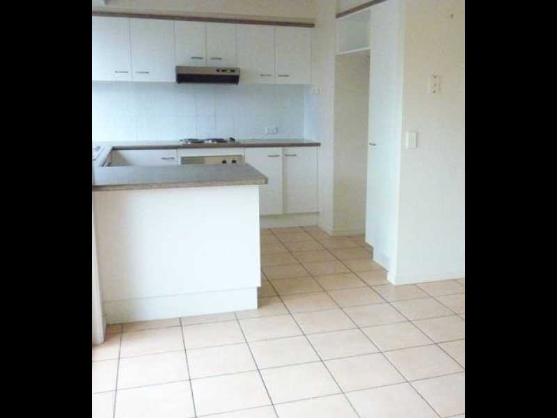 3/19 Harrow Place, Arundel QLD 4214