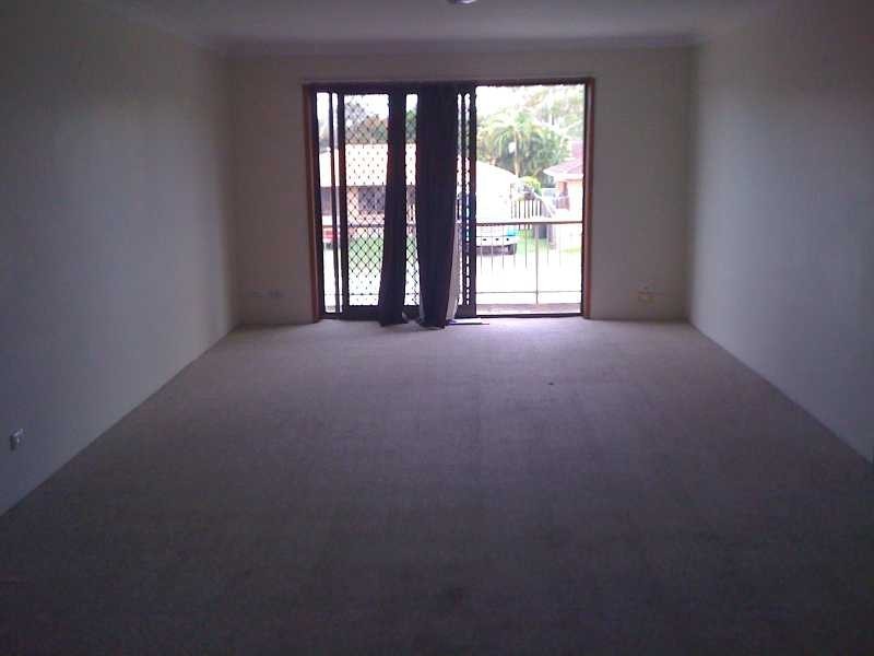 4/22 Peter Parade, Mermaid Waters QLD 4218