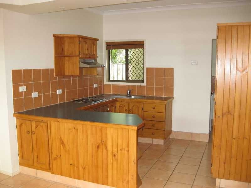 76A Brisbane Road, Labrador QLD 4215