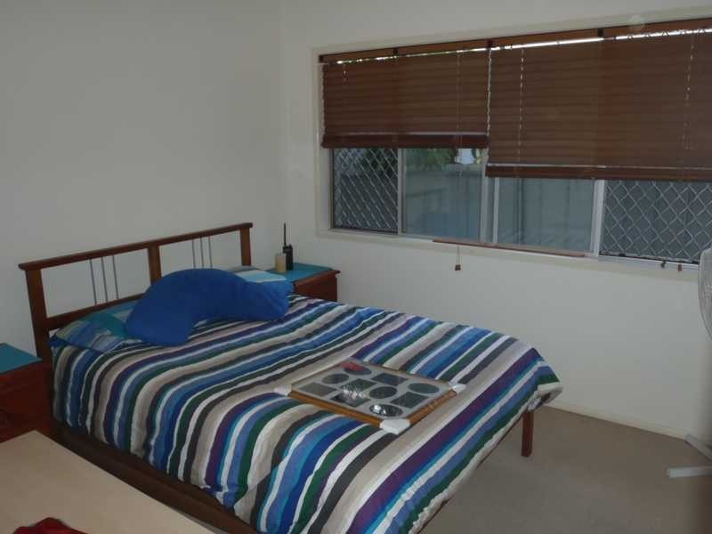 76A Brisbane Road, Labrador QLD 4215