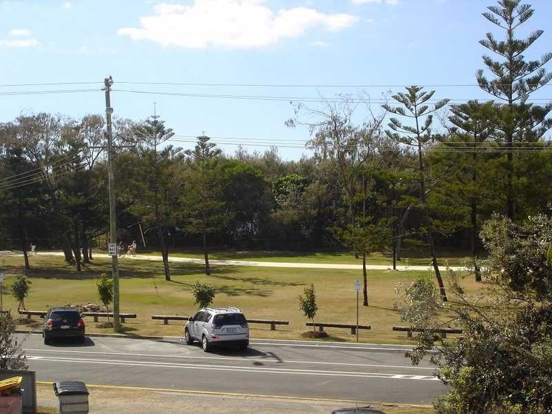 274 Hedges Avenue, Mermaid Beach QLD 4218