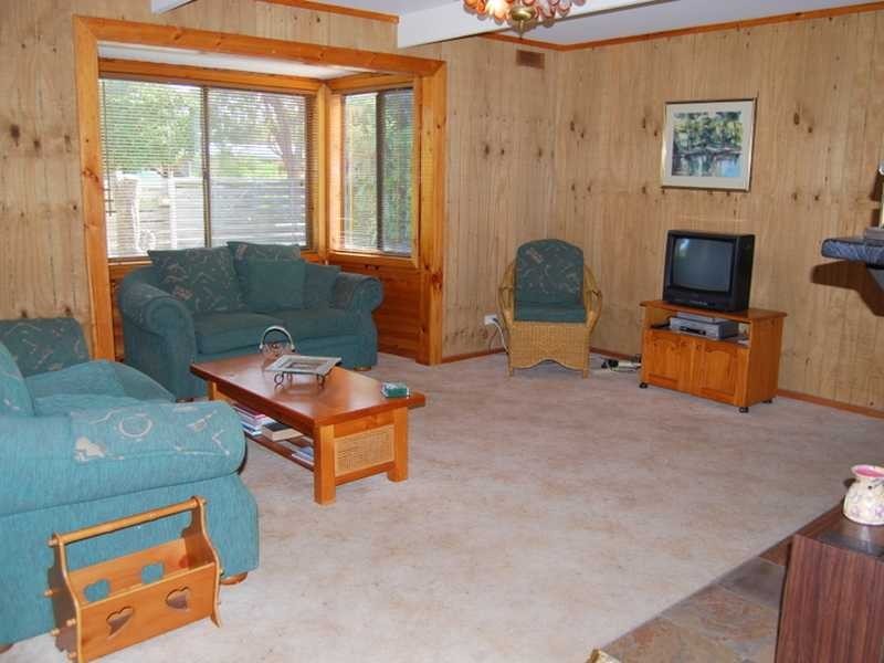 92 Anglers Road, Cape Paterson VIC 3995