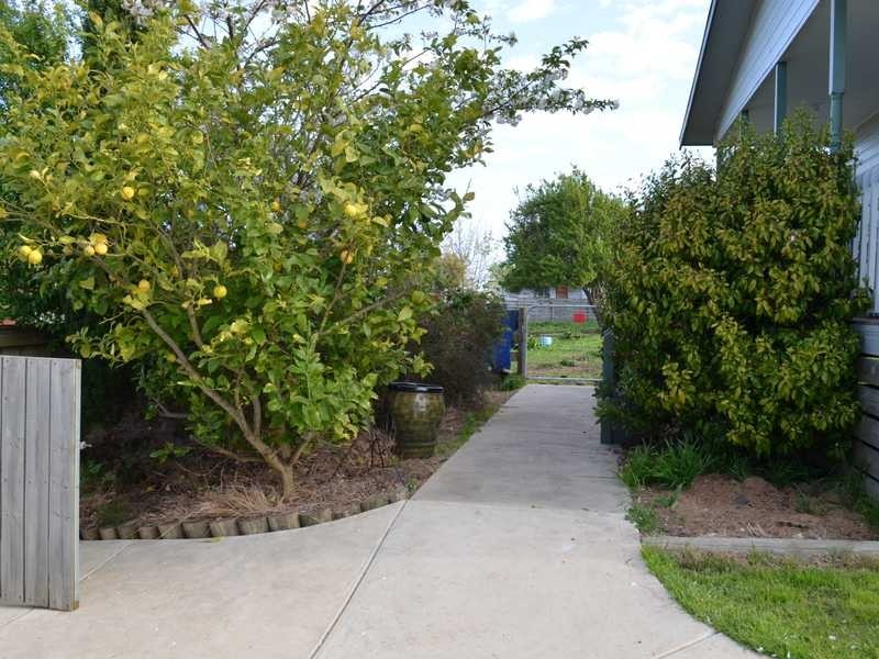 Dalyston VIC 3992