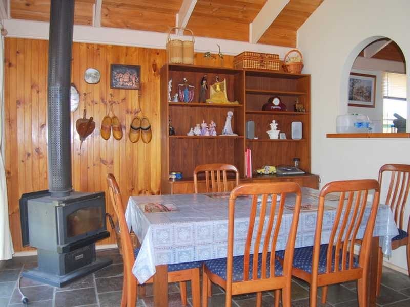 38 Bermuda Bend, Coronet Bay VIC 3984