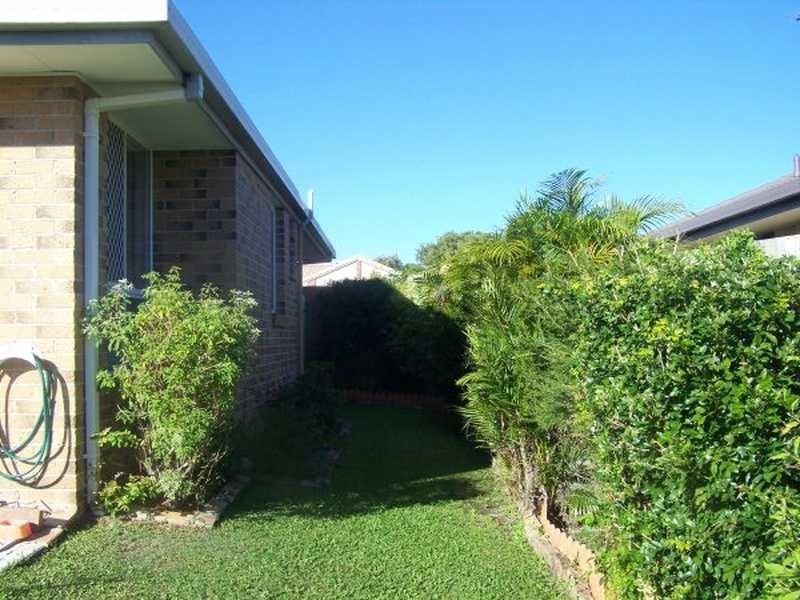 57 Kalana Rd, Currimundi QLD 4551