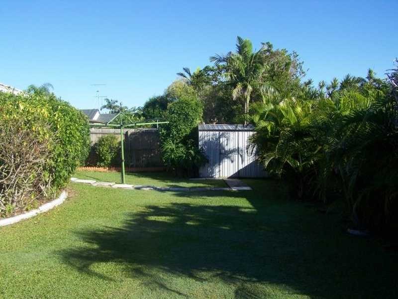 57 Kalana Rd, Currimundi QLD 4551