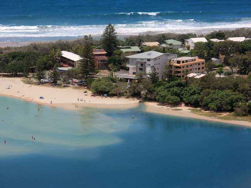 Unit 2 & 3/1 Westaway Tce, Currimundi QLD 4551