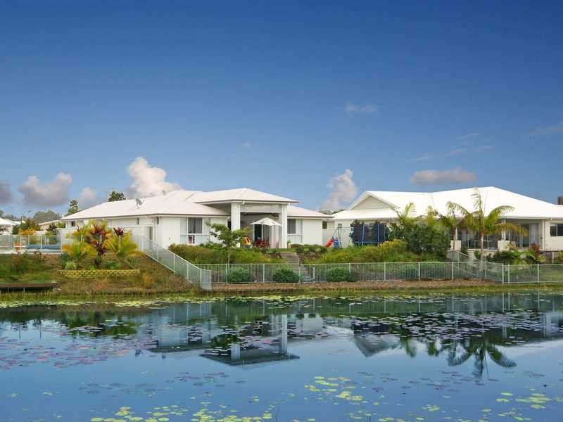 4 Tooringoor Close, Pelican Waters QLD 4551