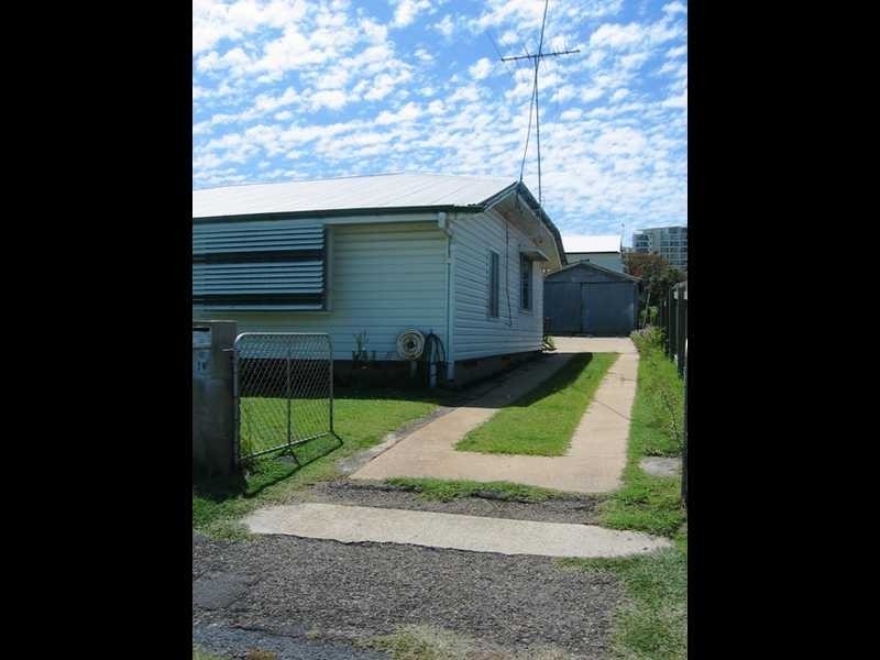 19 Bingera Terrace, Caloundra QLD 4551