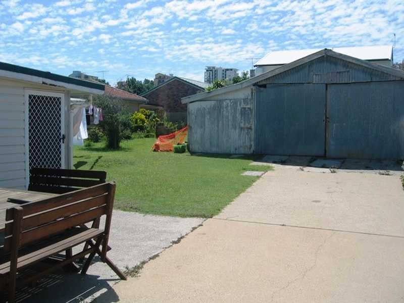 19 Bingera Terrace, Caloundra QLD 4551