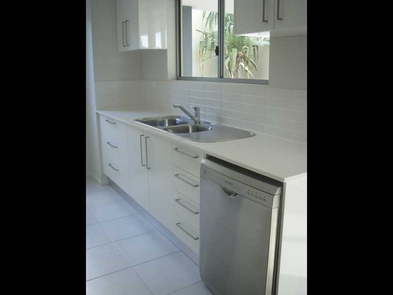7 Canberra Tce, Caloundra QLD 4551