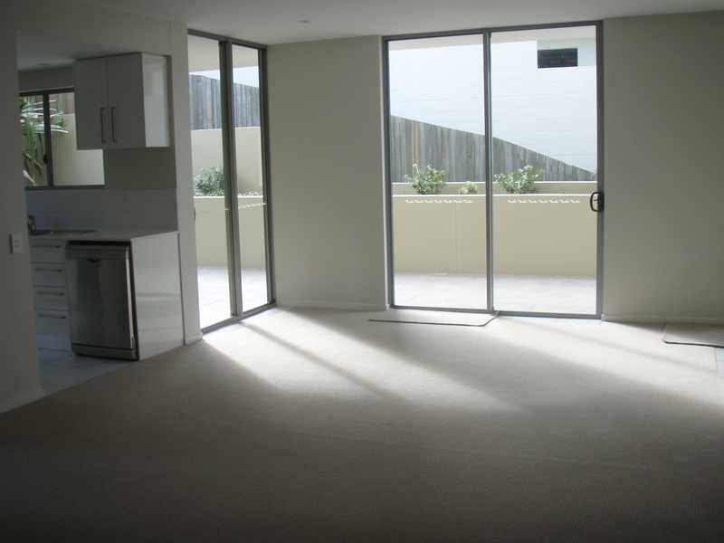 7 Canberra Tce, Caloundra QLD 4551