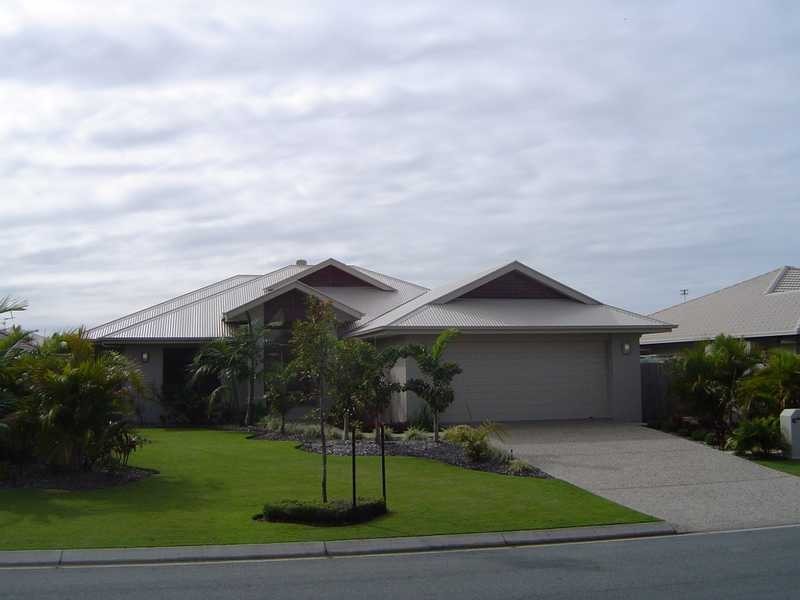 13 Resolution Street, Pelican Waters QLD 4551