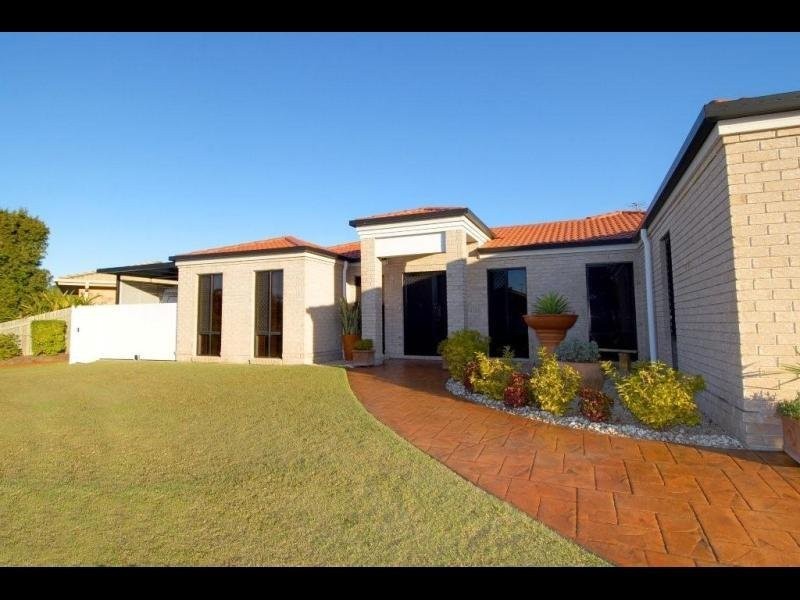 1 Toorbul Street, Pelican Waters QLD 4551