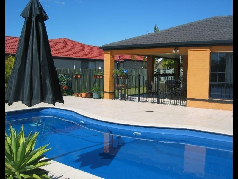 24 Traill Crescent, Currimundi QLD 4551