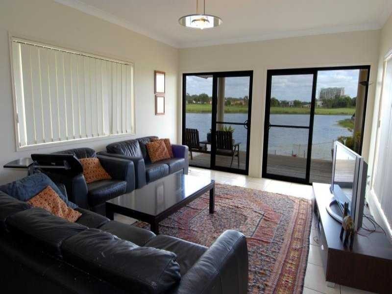 107 Mahogony Drive, Pelican Waters QLD 4551