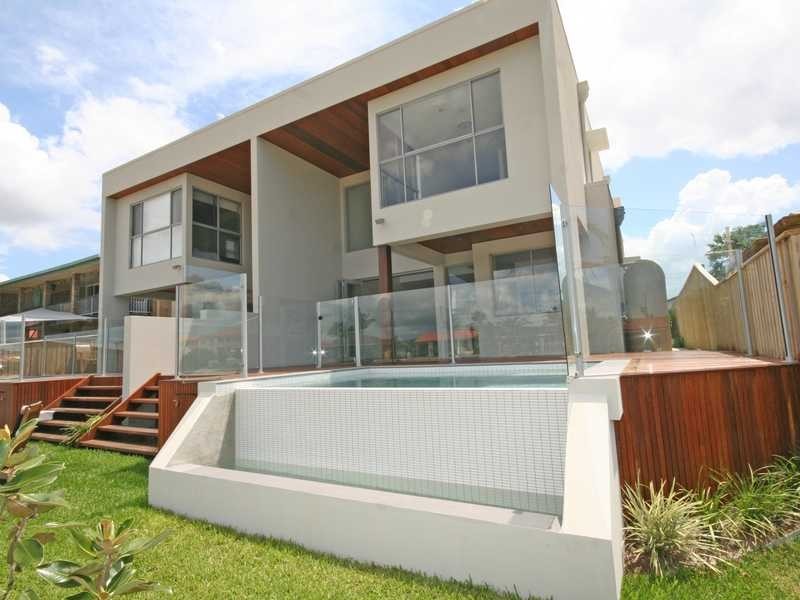 Unit 1/6 Barracuda Court, Palm Beach QLD 4221