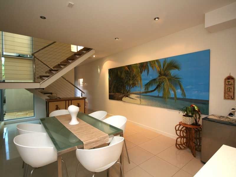 Unit 2/38 Twenty Fourth Avenue, Palm Beach QLD 4221