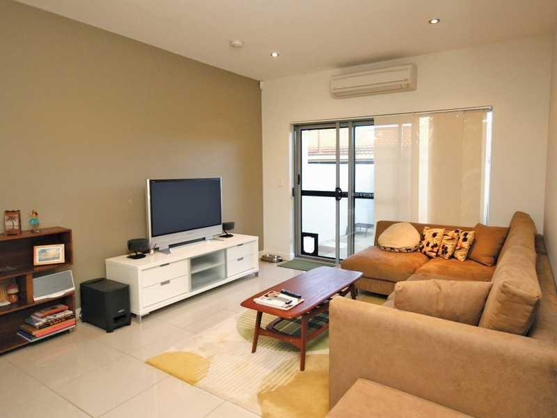 Unit 2/38 Twenty Fourth Avenue, Palm Beach QLD 4221