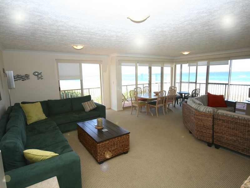 3/2 Surf Street, Bilinga QLD 4225