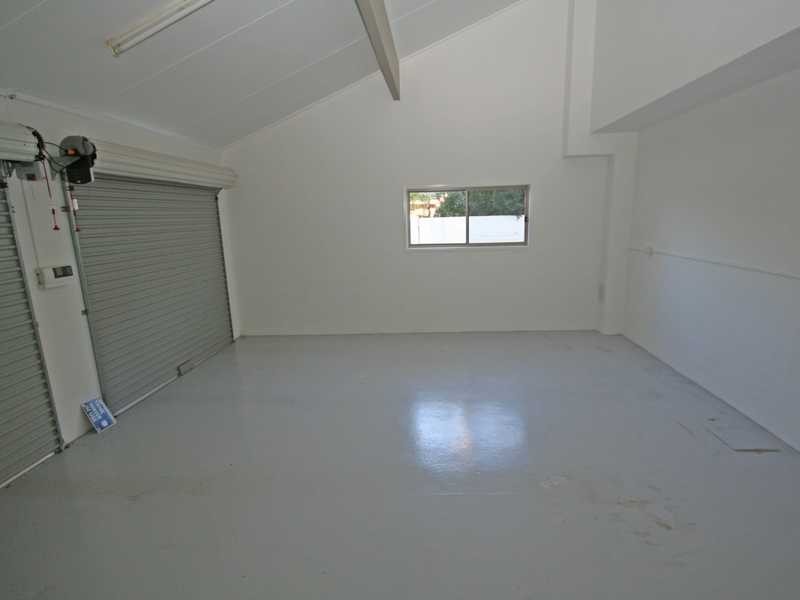 5 Kingfish Court, Palm Beach QLD 4221
