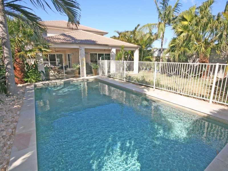 23 Twelfth Avenue, Palm Beach QLD 4221
