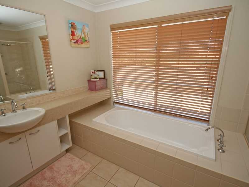23 Twelfth Avenue, Palm Beach QLD 4221