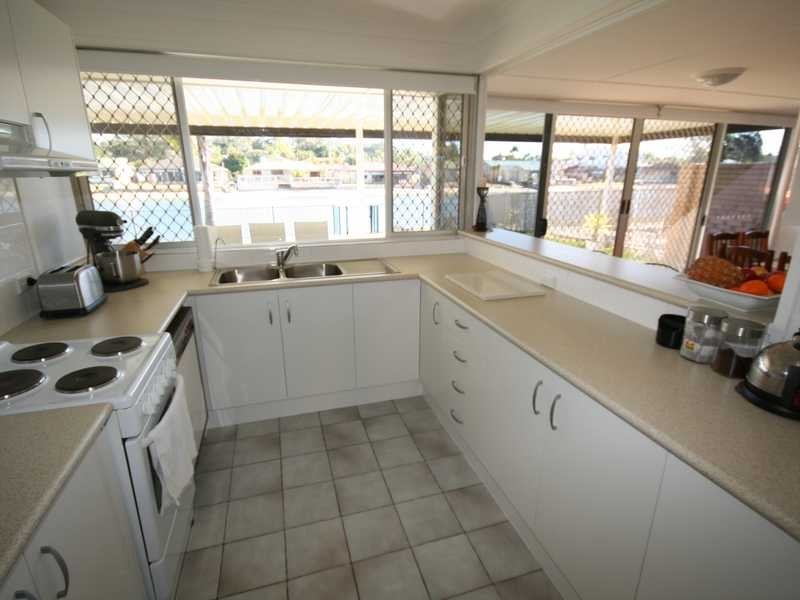 162 Tahiti Avenue, Palm Beach QLD 4221