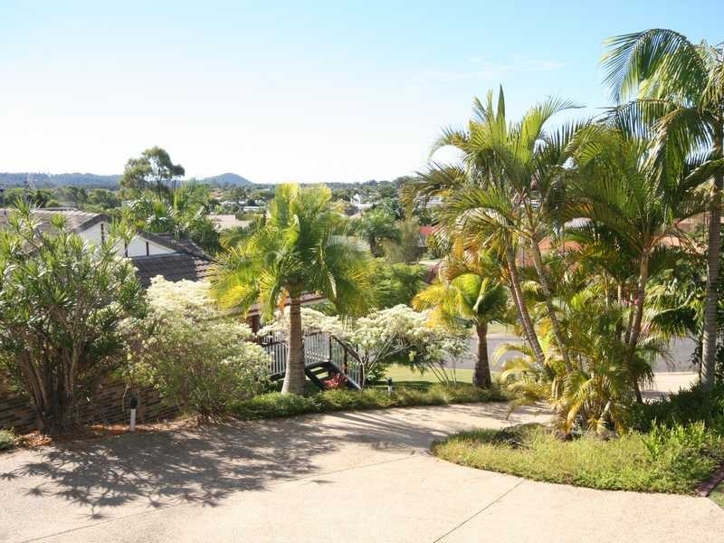 3 Correa Court, Elanora QLD 4221