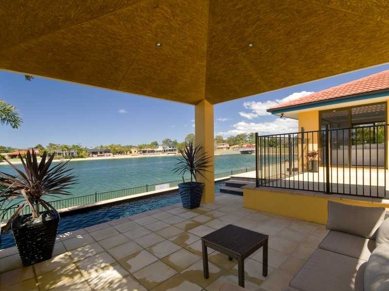 11 Diplacus Drive, Palm Beach QLD 4221