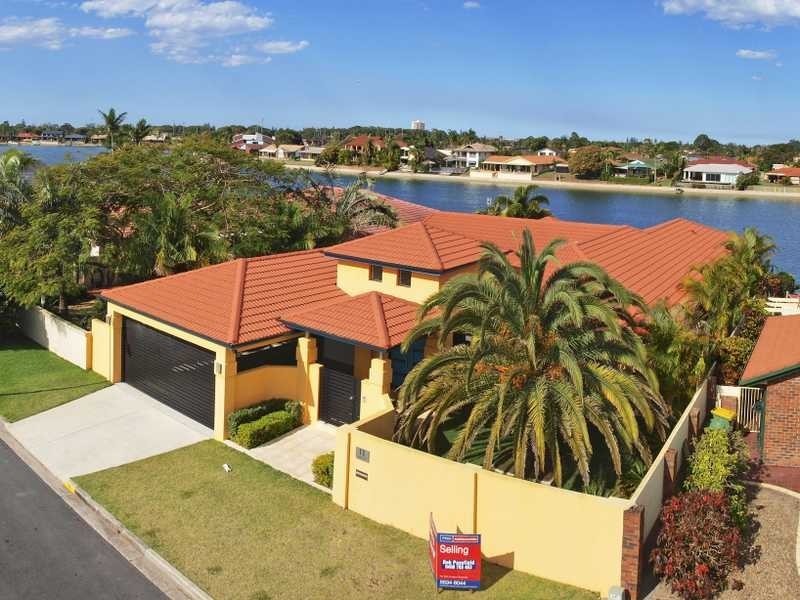 11 Diplacus Drive, Palm Beach QLD 4221
