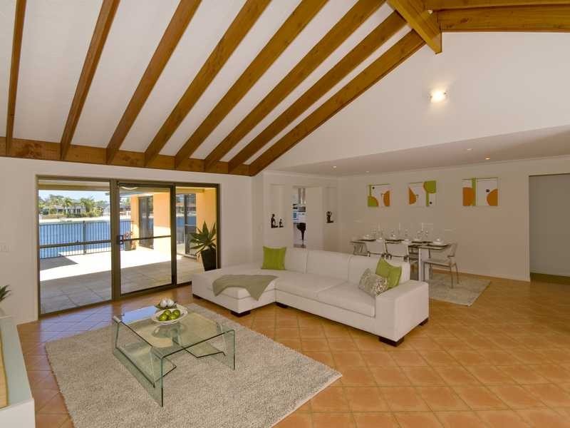 11 Diplacus Drive, Palm Beach QLD 4221