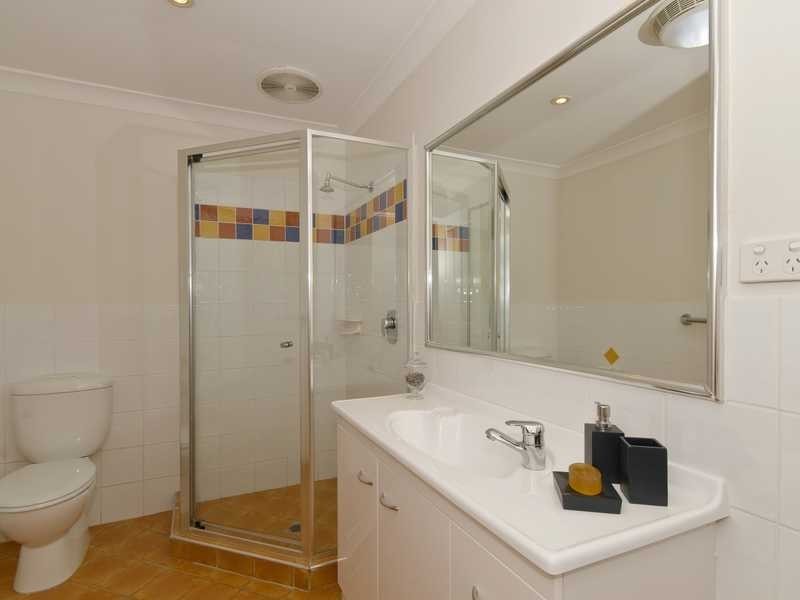 11 Diplacus Drive, Palm Beach QLD 4221