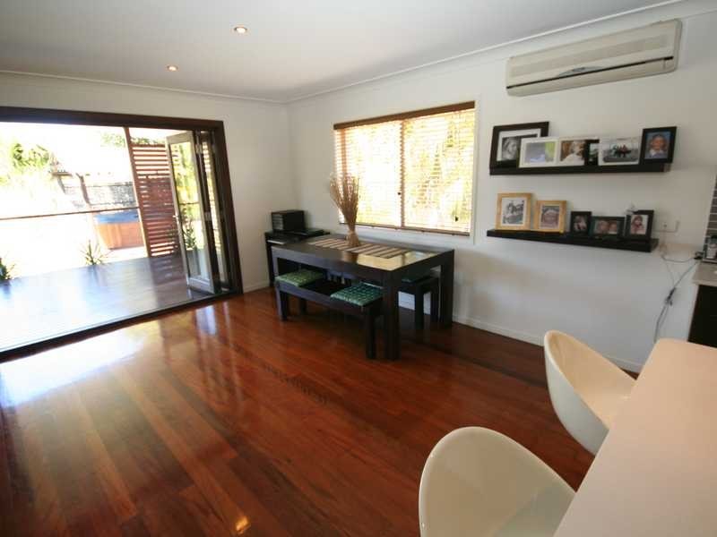 46 Twelfth Avenue, Palm Beach QLD 4221