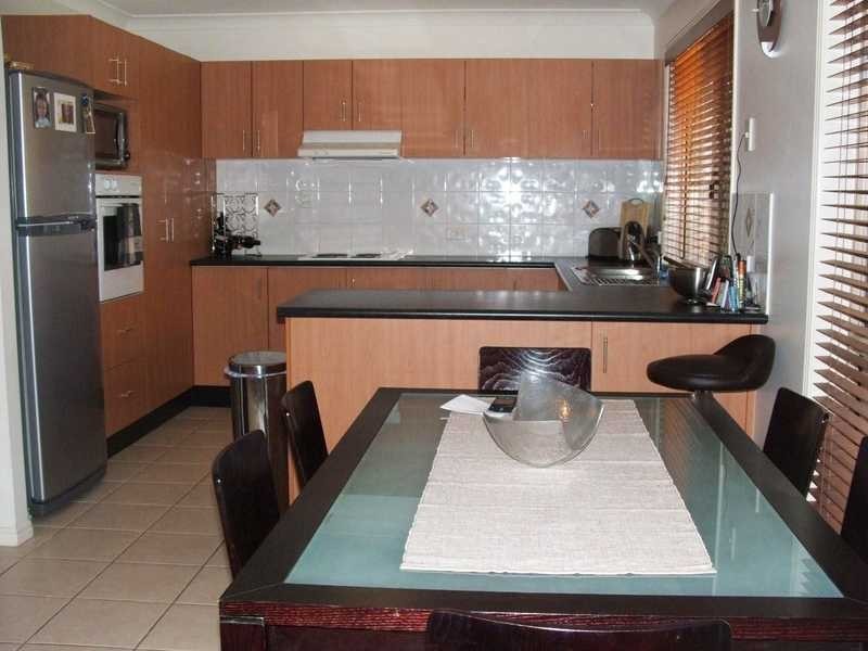 20 Tussock Crescent, Elanora QLD 4221